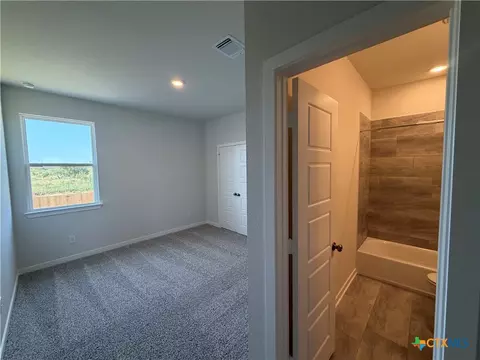 Bedroom - 6906 Mcgregor Loop, Killeen, TX 76549 photo 7 of 10