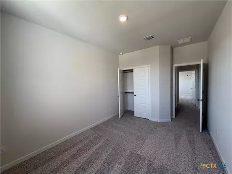 Bedroom - 6906 Mcgregor Loop, Killeen, TX 76549 photo 10 of 10
