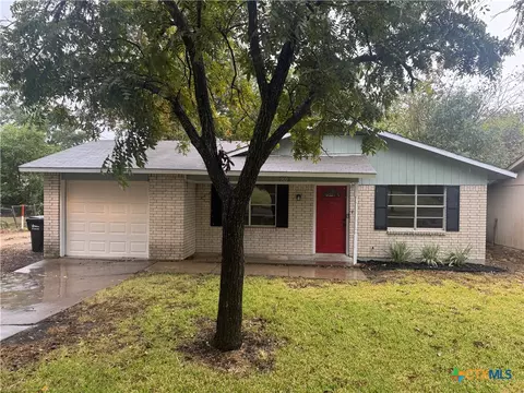909 W Munroe Ave, Temple, TX 76501