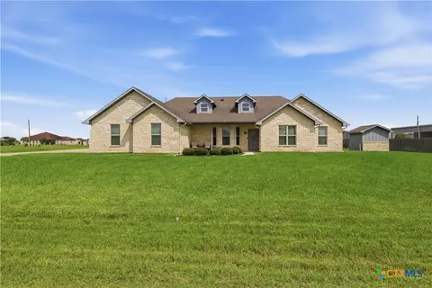 200 Bella Vista St, Victoria, TX 77905