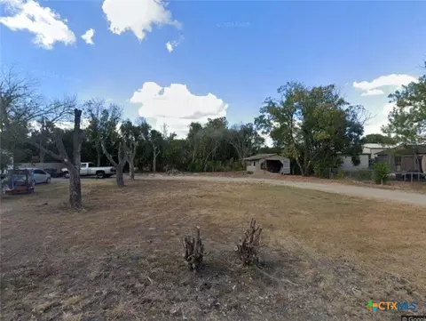 259 Caddell Ln, New Braunfels, TX 78130