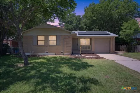 1005 Pine Dr, Killeen, TX 76543