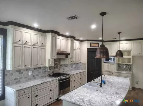 3299 Espada, New Braunfels, TX 78132