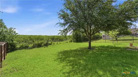6069 Covers Cv, Schertz, TX 78108