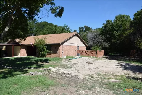 180 County Road 4875, Copperas Cove, TX 76522