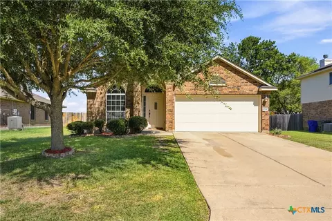 6541 Serena Ln, Woodway, TX 76712