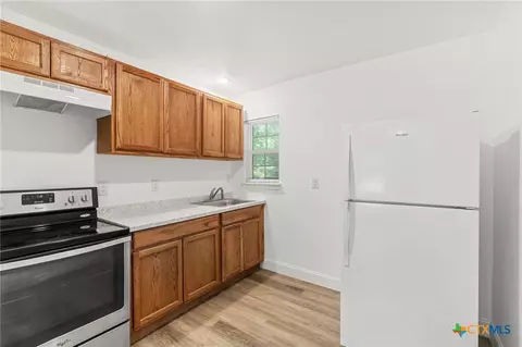 Kitchen - 2601 2603 Summer Ave, Waco, TX 76708 photo 1 of 3