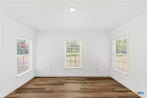Living - 2601 2603 Summer Ave, Waco, TX 76708 photo 1 of 4