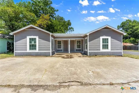 2601 2603 Summer Ave, Waco, TX 76708