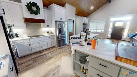 Kitchen - 206 Deer Trail Ln, Goliad, TX 77963 photo 2 of 4