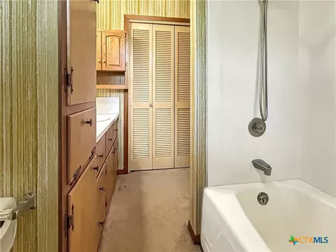 Bath - 802 E 14th St, Cameron, TX 76520 photo 2 of 2