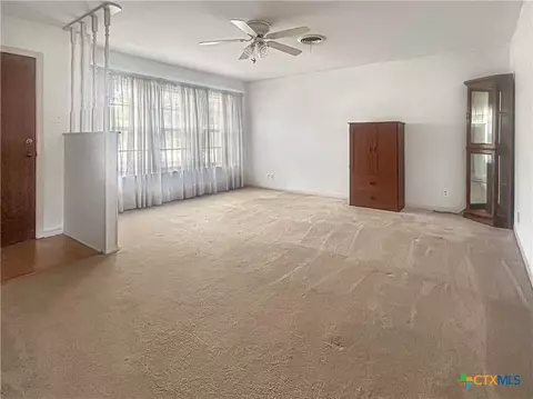 Living - 802 E 14th St, Cameron, TX 76520 photo 1 of 2