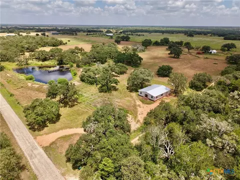 209 Rice Rd, Yoakum, TX 77995