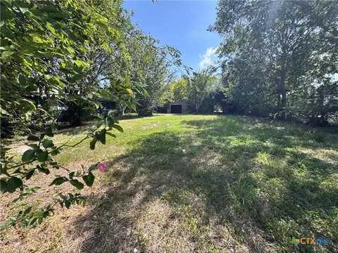 509 S Ann St, Port Lavaca, TX 77979