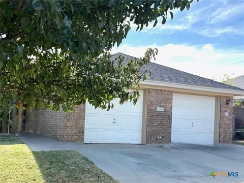 210 Janelle Dr, Copperas Cove, TX 76522