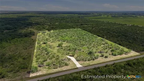 119 Machicek Rd, Goliad, TX 77963