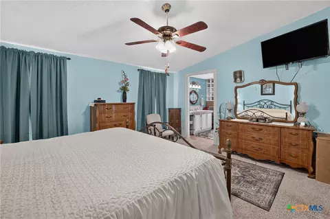Bedroom - 317 Rae Ln, Jarrell, TX 76537 photo 2 of 5