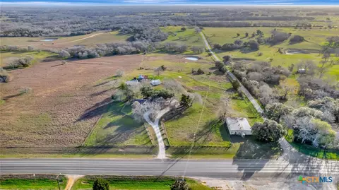 10957 N Us Highway 77, Schulenburg, TX 78956