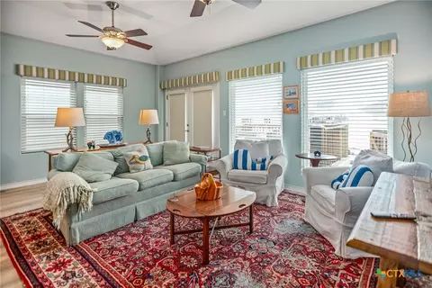 6 Alligator Head Ln, Port O'connor, TX 77982