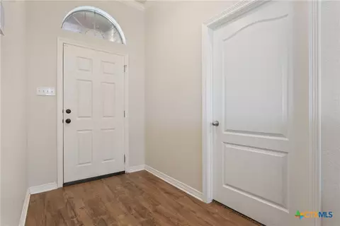 Entry Way - 10559 Hartrick Bluff Rd, Temple, TX 76502 photo 2 of 3
