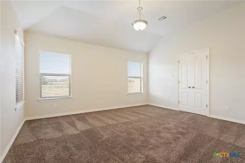 Bedroom - 10559 Hartrick Bluff Rd, Temple, TX 76502 photo 2 of 7