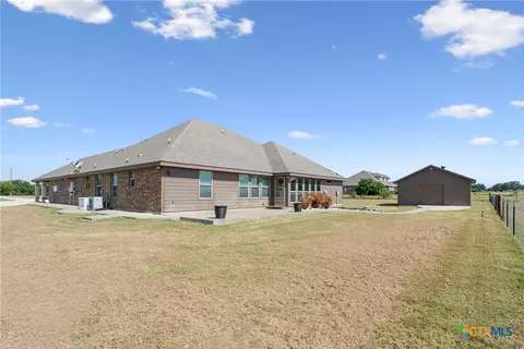 Exterior - 10559 Hartrick Bluff Rd, Temple, TX 76502 photo 5 of 5