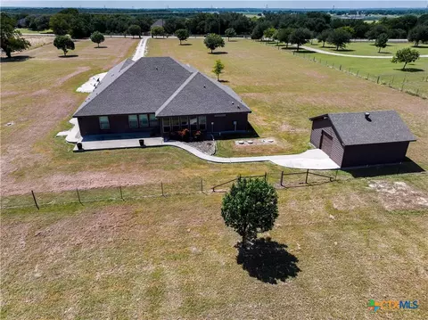 View/Area - 10559 Hartrick Bluff Rd, Temple, TX 76502 photo 5 of 9
