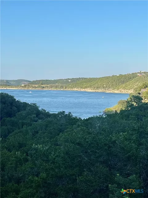 1820 Triple Peak Dr, Canyon Lake, TX 78133