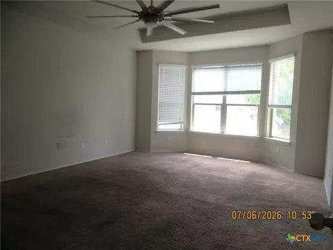 Living - 1305 Blue Leaf Dr, Temple, TX 76502 photo 4 of 4