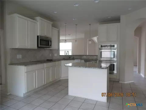 Kitchen - 1305 Blue Leaf Dr, Temple, TX 76502 photo 1 of 1