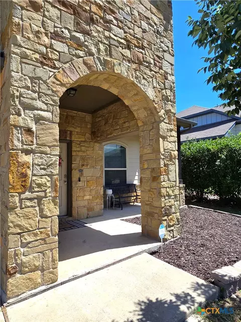 Exterior - 129 Diamondback Cv, Buda, TX 78610 photo 3 of 9