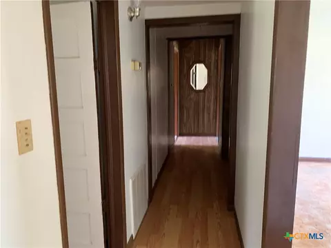 Entry Way - Undisclosed, Smiley, TX 78159 photo 2 of 2