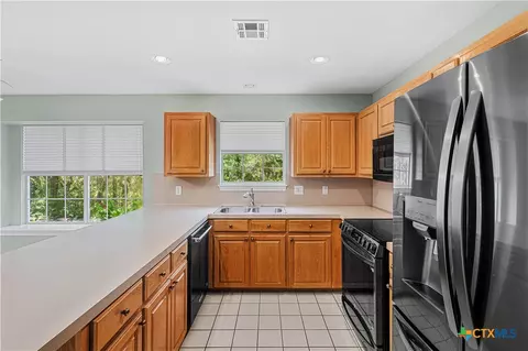 Kitchen - 10302 Rocking H Rd, Salado, TX 76571 photo 1 of 4