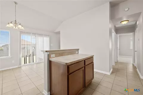 Entry Way - 2417 Stoneham, Temple, TX 76504 photo 1 of 2