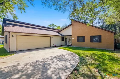 217 Kirkwall St, Victoria, TX 77904