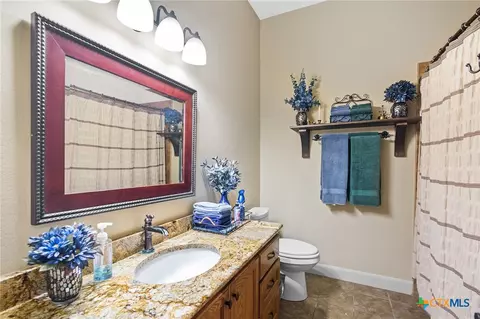 Bath - 166 Post Oak Bnd, Inez, TX 77968 photo 1 of 6