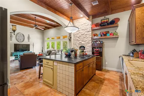 Kitchen - 166 Post Oak Bnd, Inez, TX 77968 photo 2 of 5