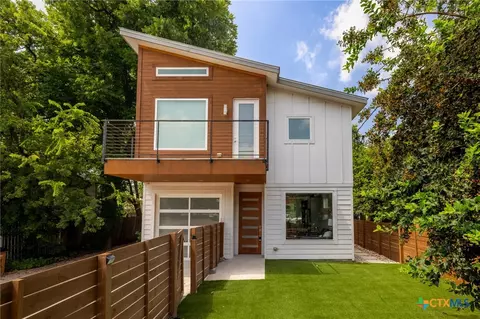 2905 E 5th St #A, Austin, TX 78702