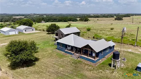 4228 County Road 256, Moulton, TX 77975