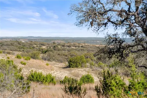 328 Cypress View Dr, Johnson City, TX 78636