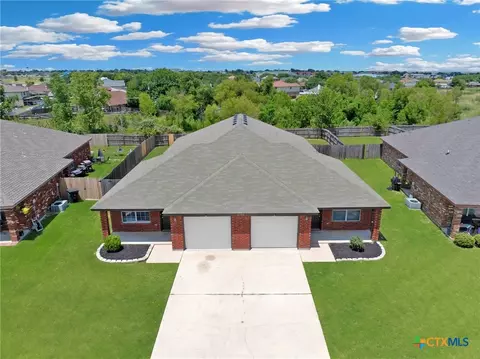 2103 Schorn Dr, Killeen, TX 76542