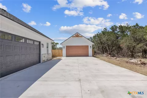 Exterior - 5140 Comanche Dr, Temple, TX 76502 photo 3 of 5