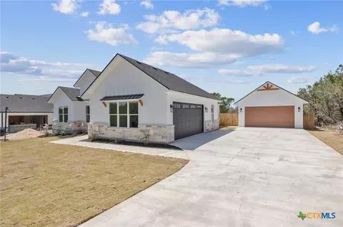 Exterior - 5140 Comanche Dr, Temple, TX 76502 photo 2 of 5