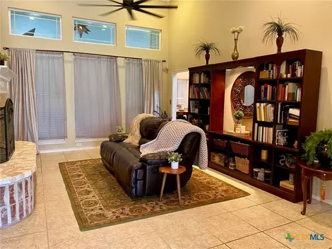 Living - 210 Ranchgate Trl, Mcgregor, TX 76657 photo 1 of 4