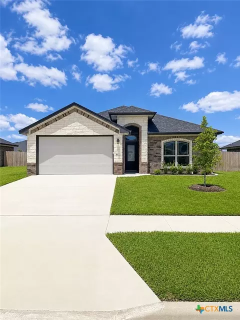 813 Waylon Cir, Killeen, TX 76542