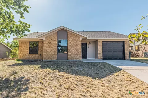 203 Blanket Dr, Copperas Cove, TX 76522