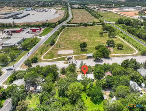 440 Rusch Ln, New Braunfels, TX 78132