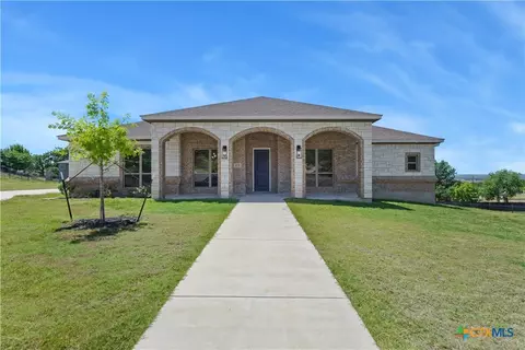 104 Cedar Bluff Dr, Harker Heights, TX 76548