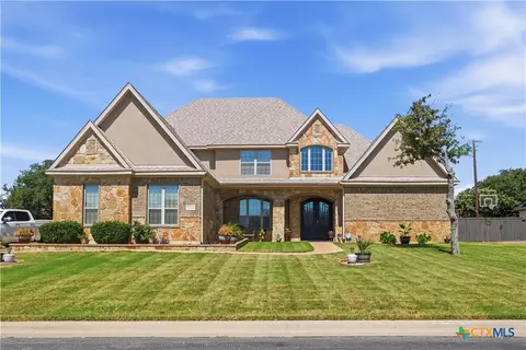 2016 Harvest Dr, Nolanville, TX 76559