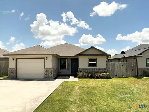 3603 Hanselman Rd, Victoria, TX 77901